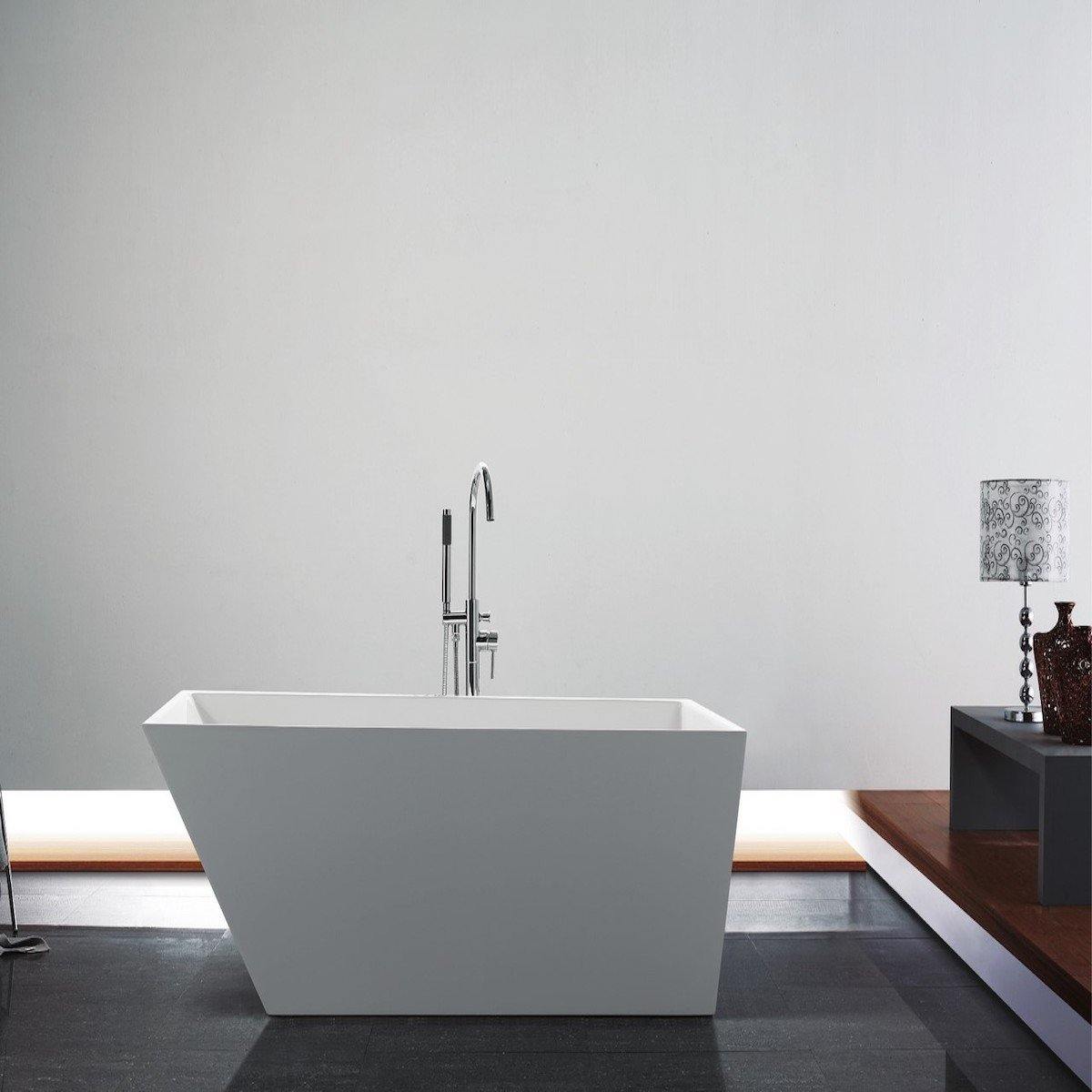 KubeBath Obliquo 67" White Free Standing Bathtub KFST1667 in Bathroom