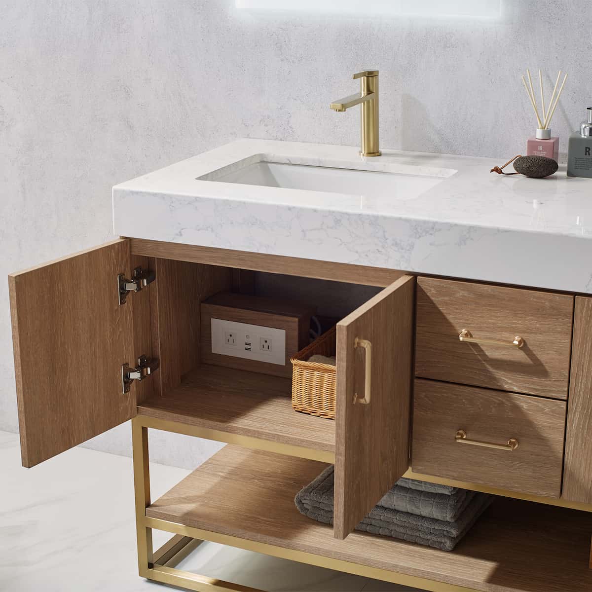 Vinnova Alistair 60 Inch Freestanding Double Vanity in North American Oak and Brushed Gold Frame with White Grain Stone Countertop With Mirrors Outlet and USB 789060-NO-GW